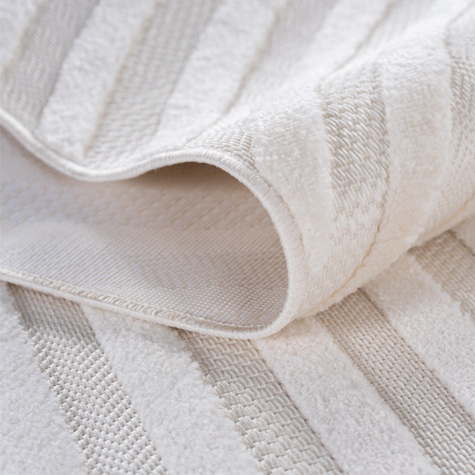 DORA FLADVÆVET TÆPPE, 1658 CREME