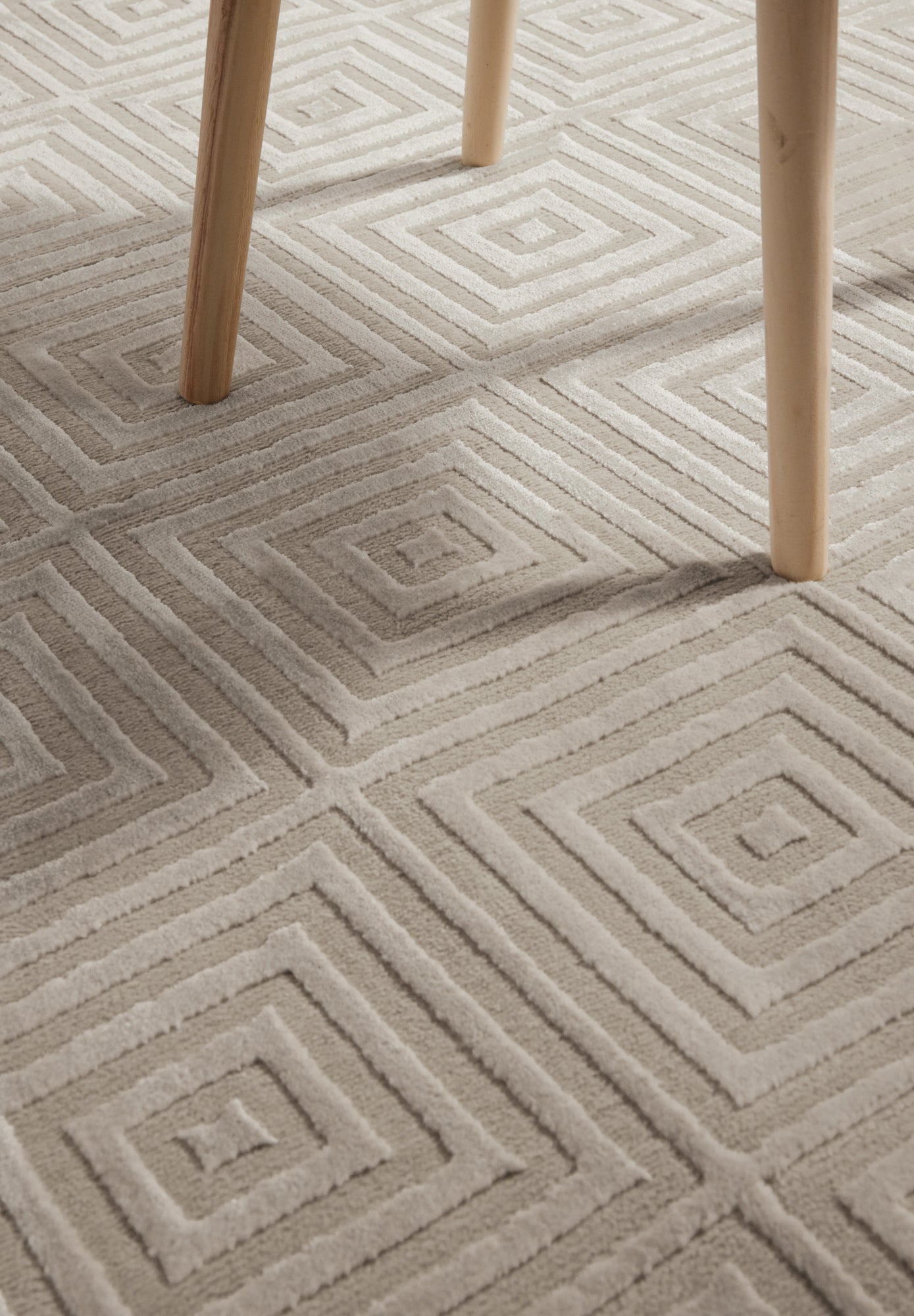 PEARLES MODERNE TÆPPE, HVID-CREME 106184