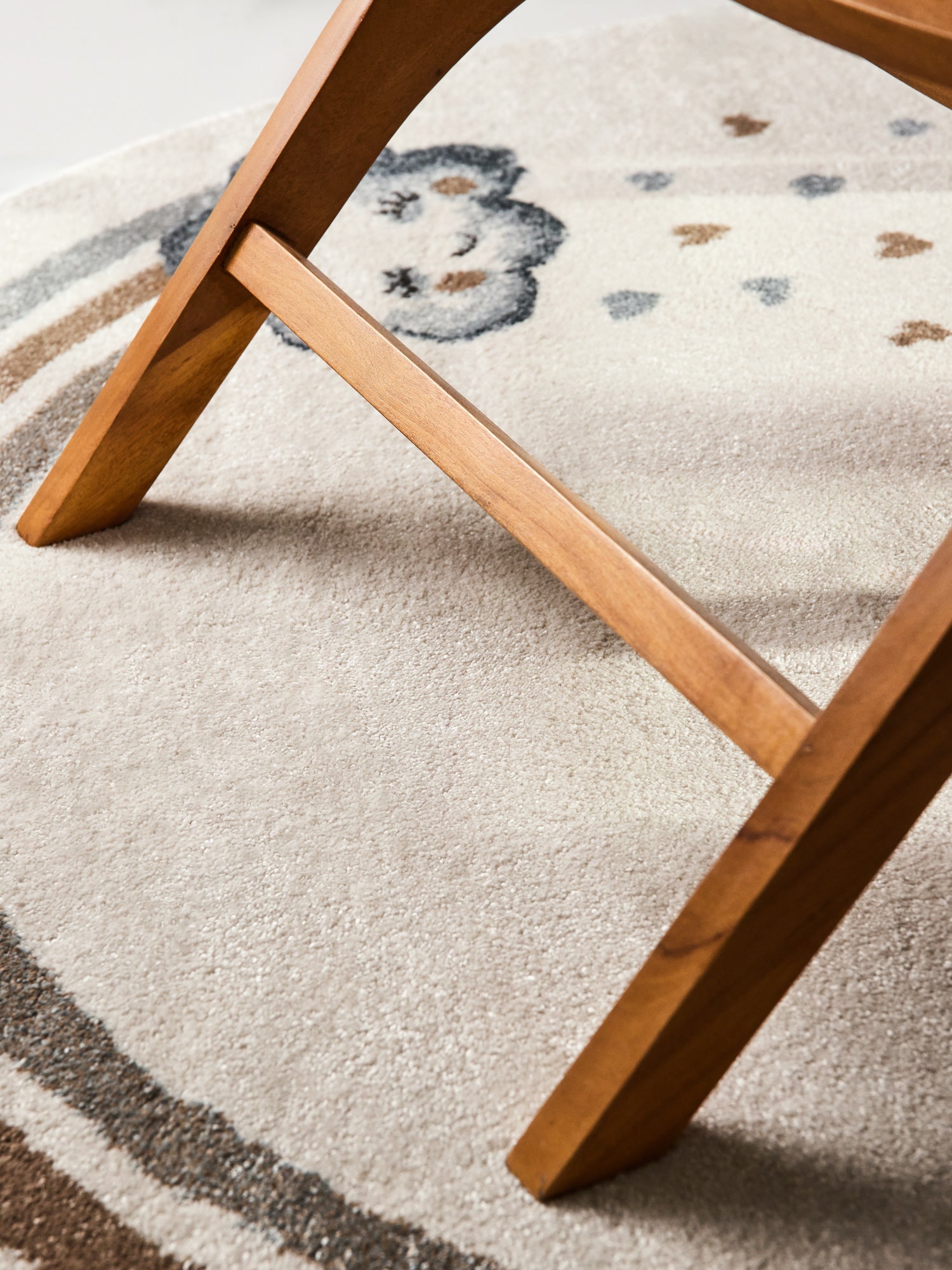 VILLEROY & BOCH BOHO KIDS BØRNETÆPPE RUNDT - ELEFANT REGNBUE, CREME MULTI 106304