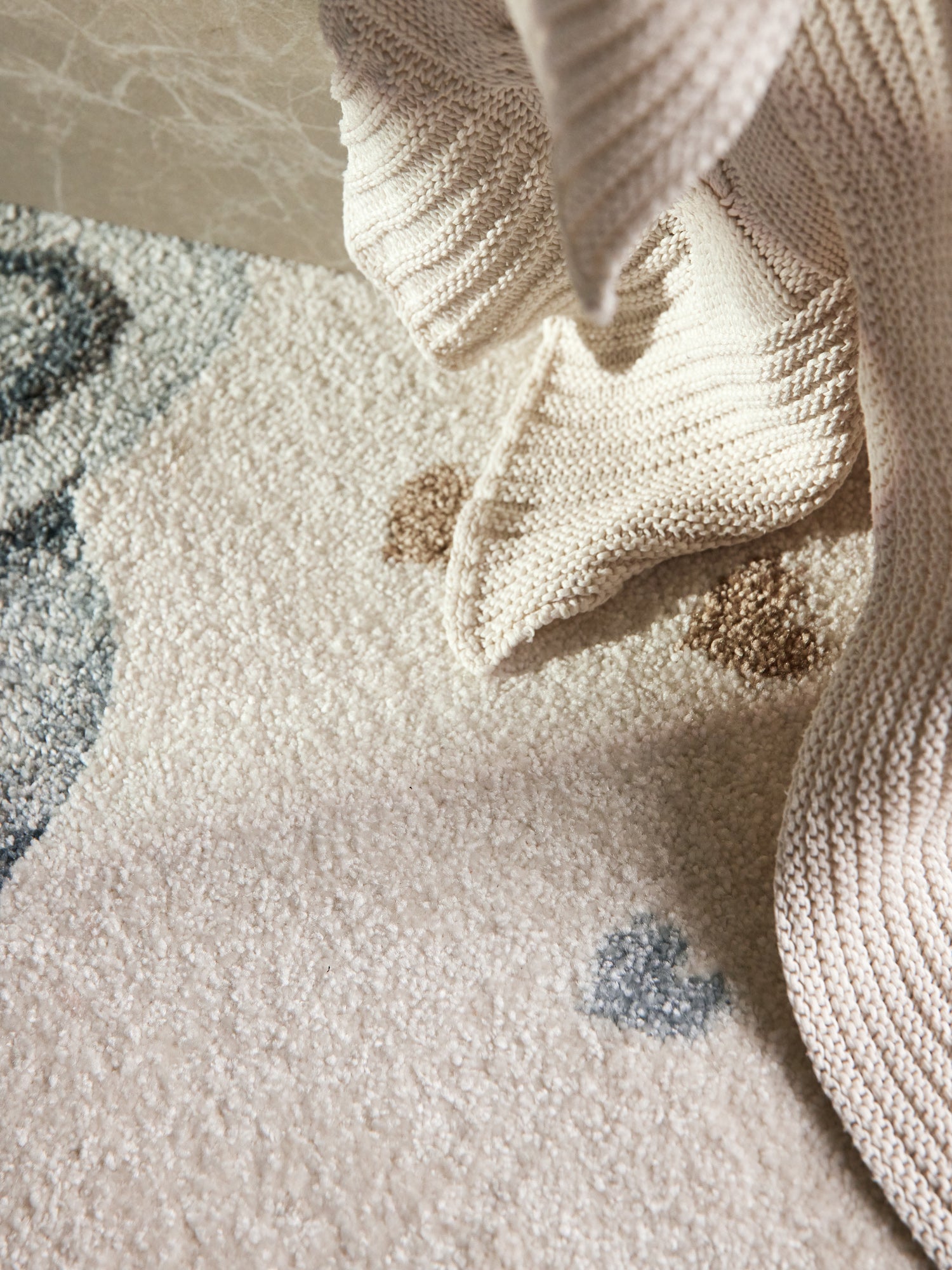 VILLEROY & BOCH BOHO KIDS BØRNETÆPPE RUNDT - ELEFANT REGNBUE, CREME MULTI 106304