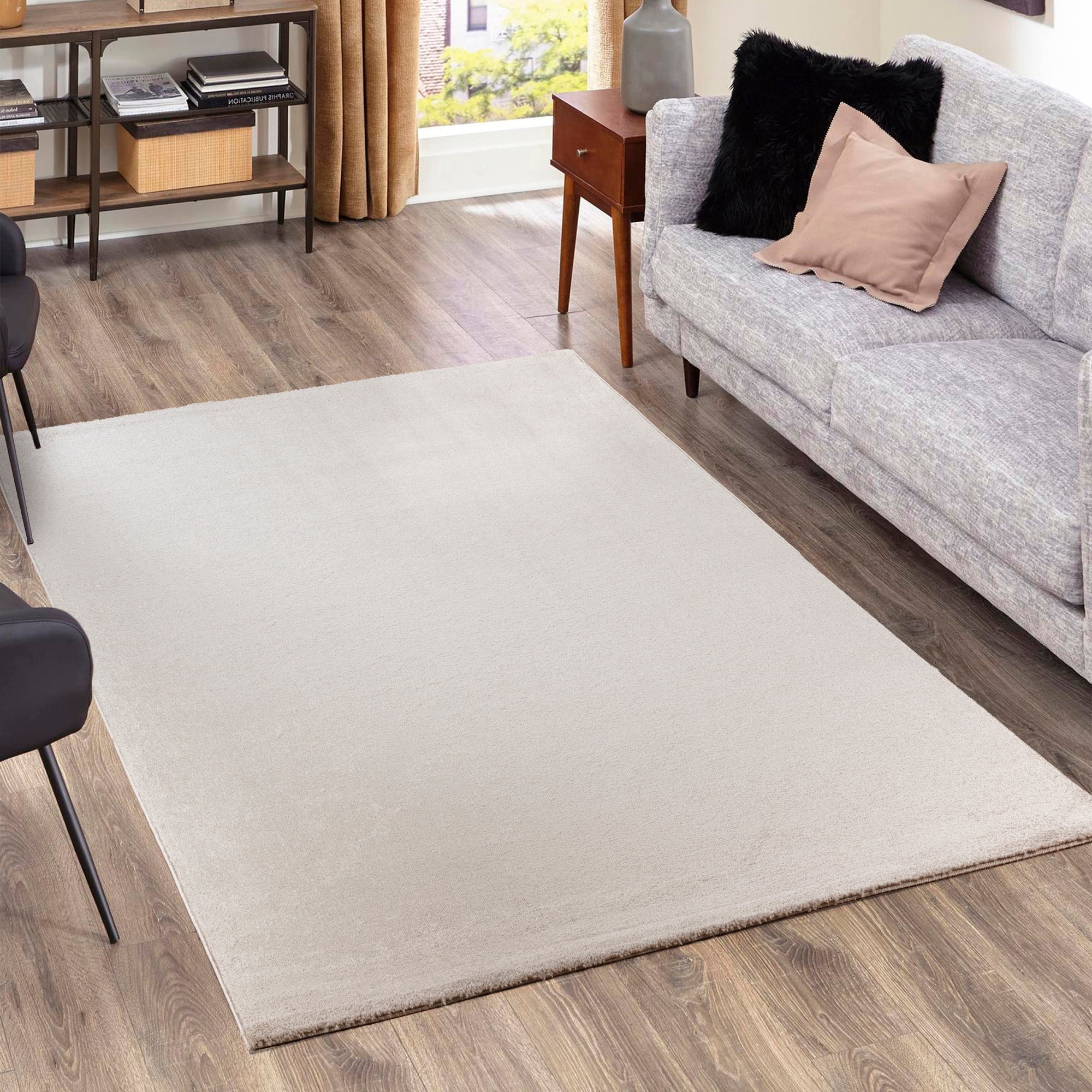 BATU ENSFARVET TÆPPE, BA100 BEIGE