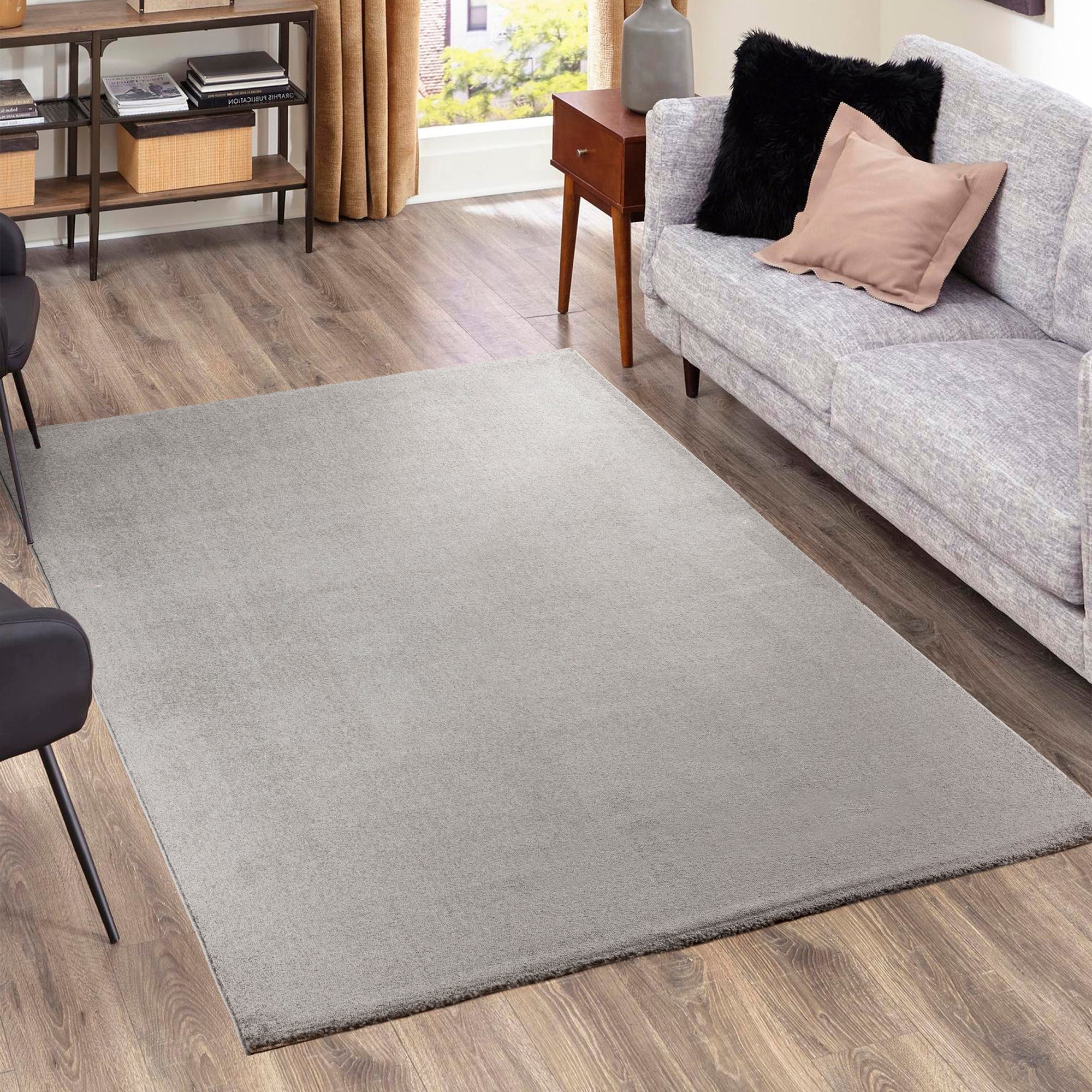 BATU ENSFARVET TÆPPE, BA100 GRÅ