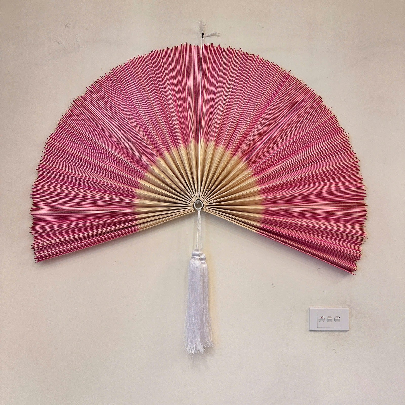 SENSU, HÅNDLAVET BAMBUS VÆGVIFTE - NATUR ROSA