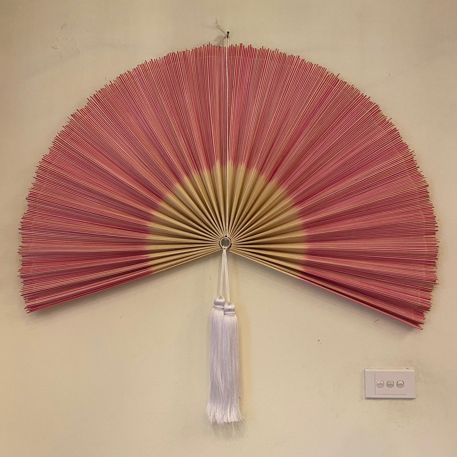 SENSU, HÅNDLAVET BAMBUS VÆGVIFTE - NATUR ROSA