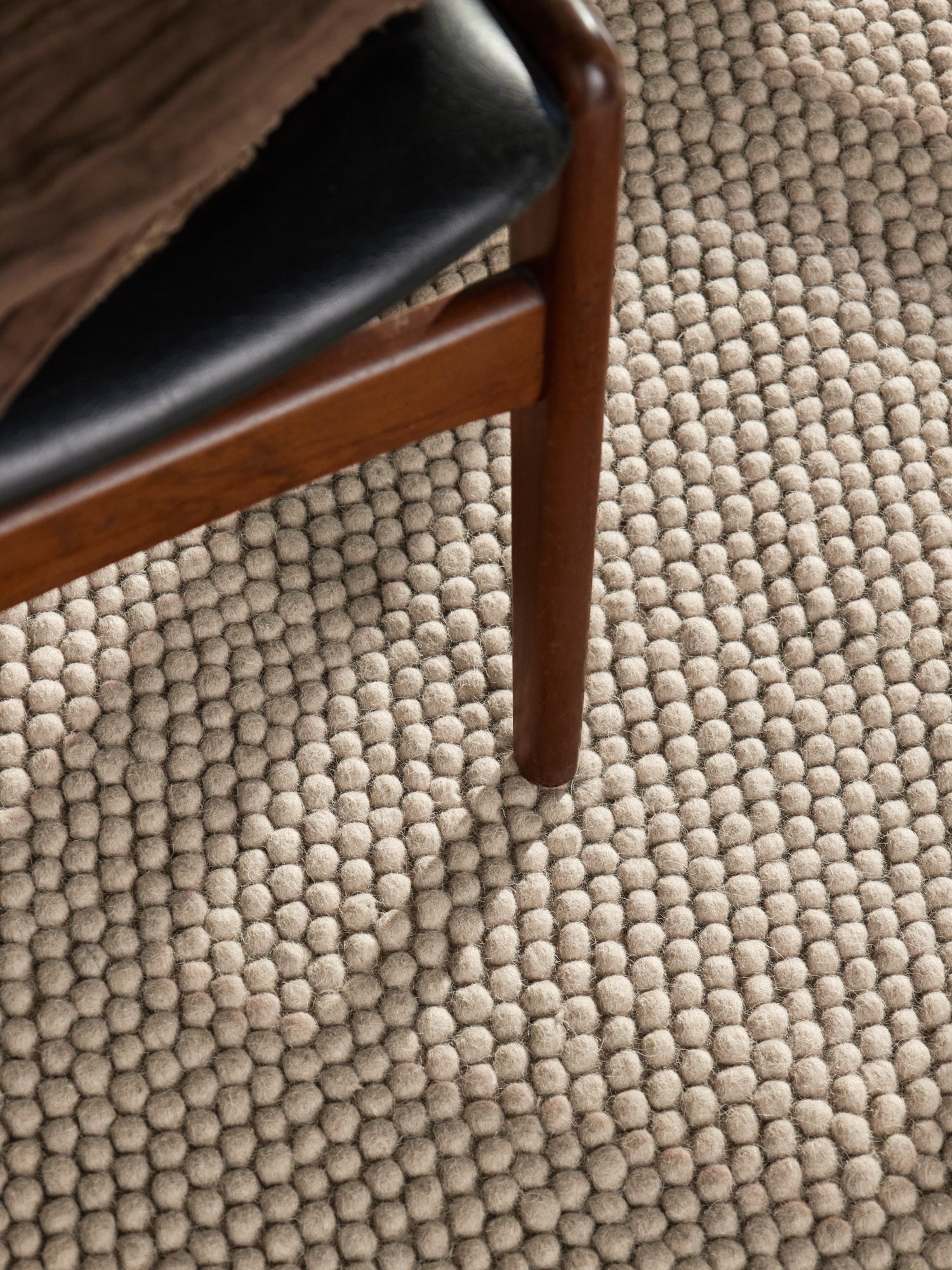 TED BAKER RICHMOND ULDTÆPPE DIANA, LYS BEIGE