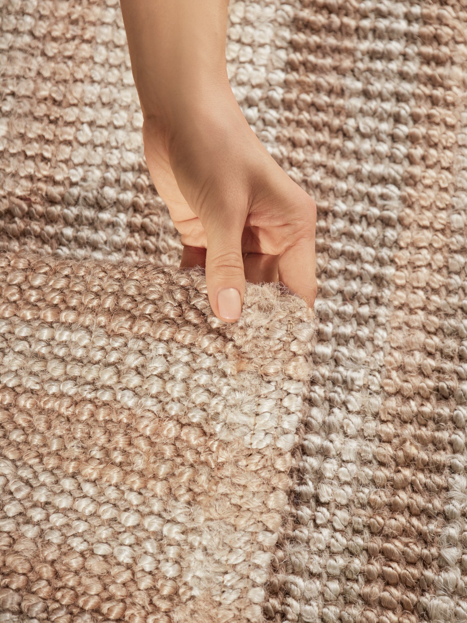 ELLE DECORATION HARVEST JUTE TÆPPE AMBER, NATUR-ELFENBEN-GULD