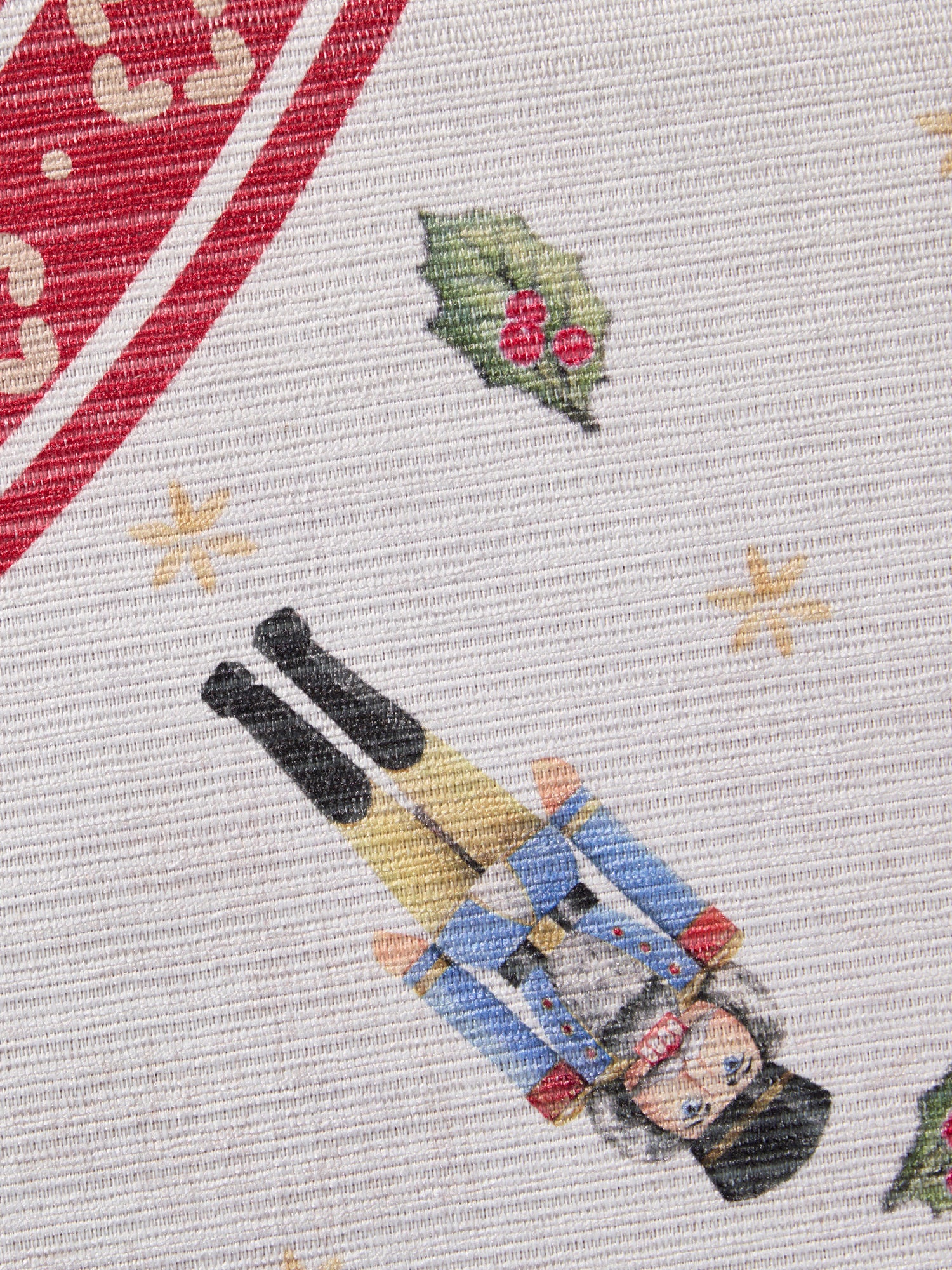 VILLEROY & BOCH TOY'S DELIGHT LIMITED EDITION JULETÆPPE, NØDDEKNÆKKER CREME-RØD