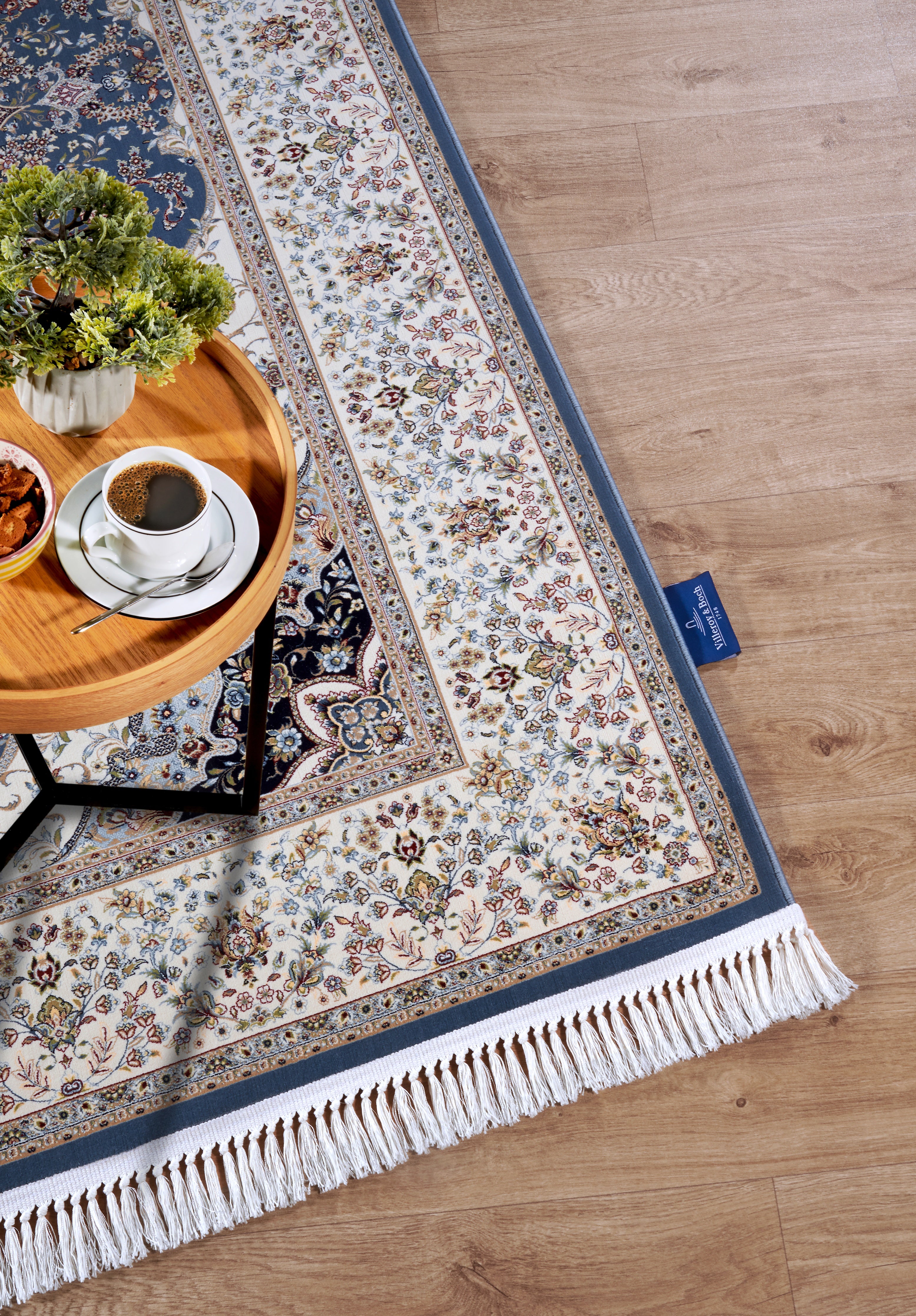 VILLEROY & BOCH 106127 ORIENTALSK TÆPPE, ETIENNE LYSEBLÅ-CREME