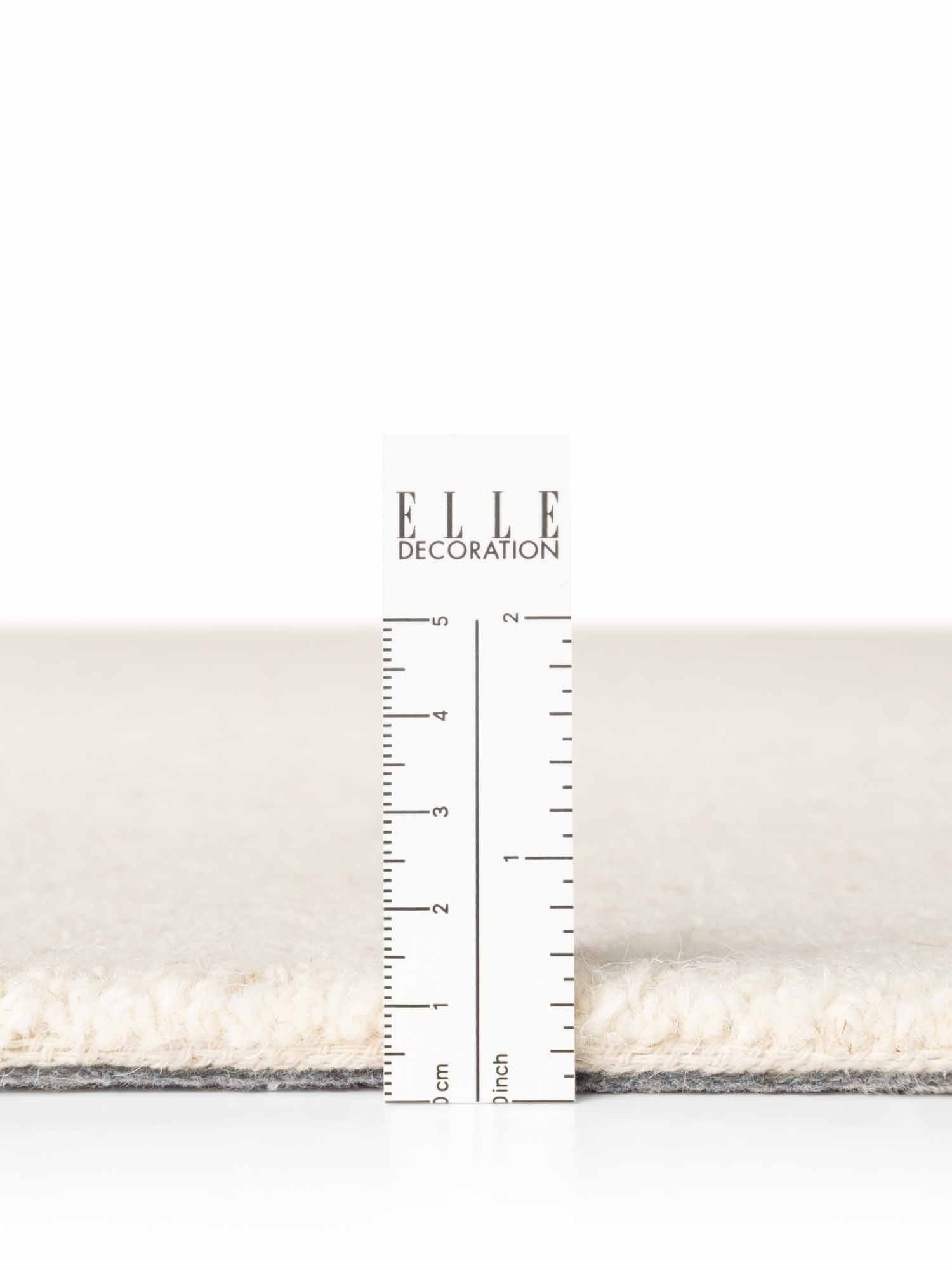 ELLE DECORATION PURISTIC FINE BOUCLE ULDTÆPPE, KNOTS NATURLIG HVID