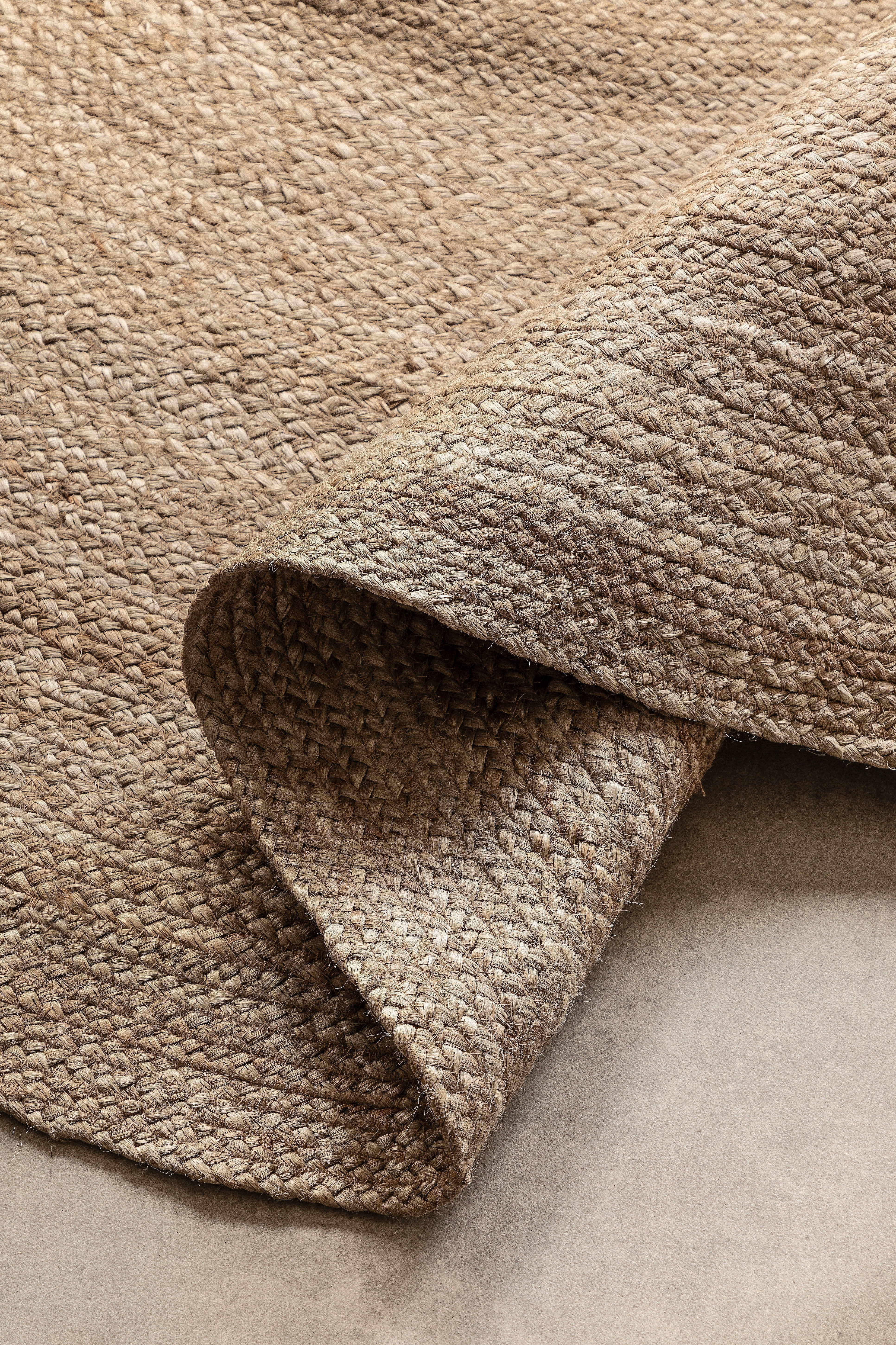 JUTE  FLETTET TÆPPE, NATURAL GRÅ-BRUN 106006