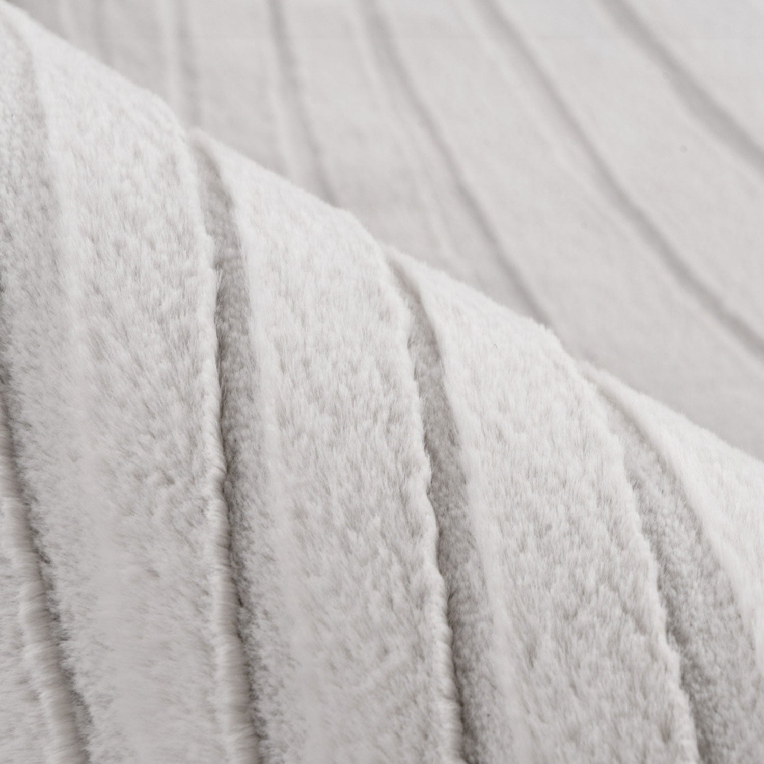 WAVY SOFT MODERNE PELSTÆPPE, 503 LYSEGRÅ
