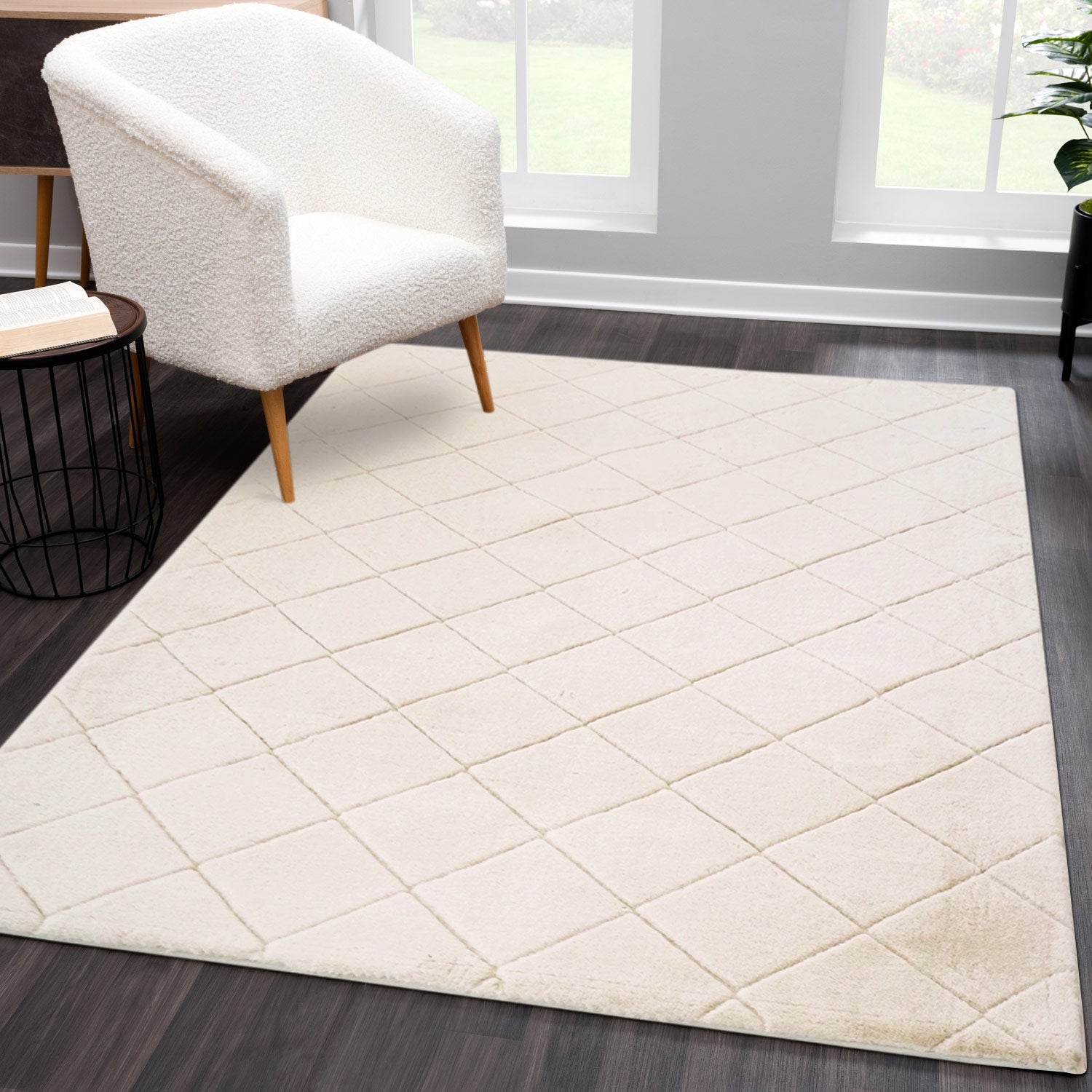 SOFT TOUCH KVADRAT, 600 IVORY