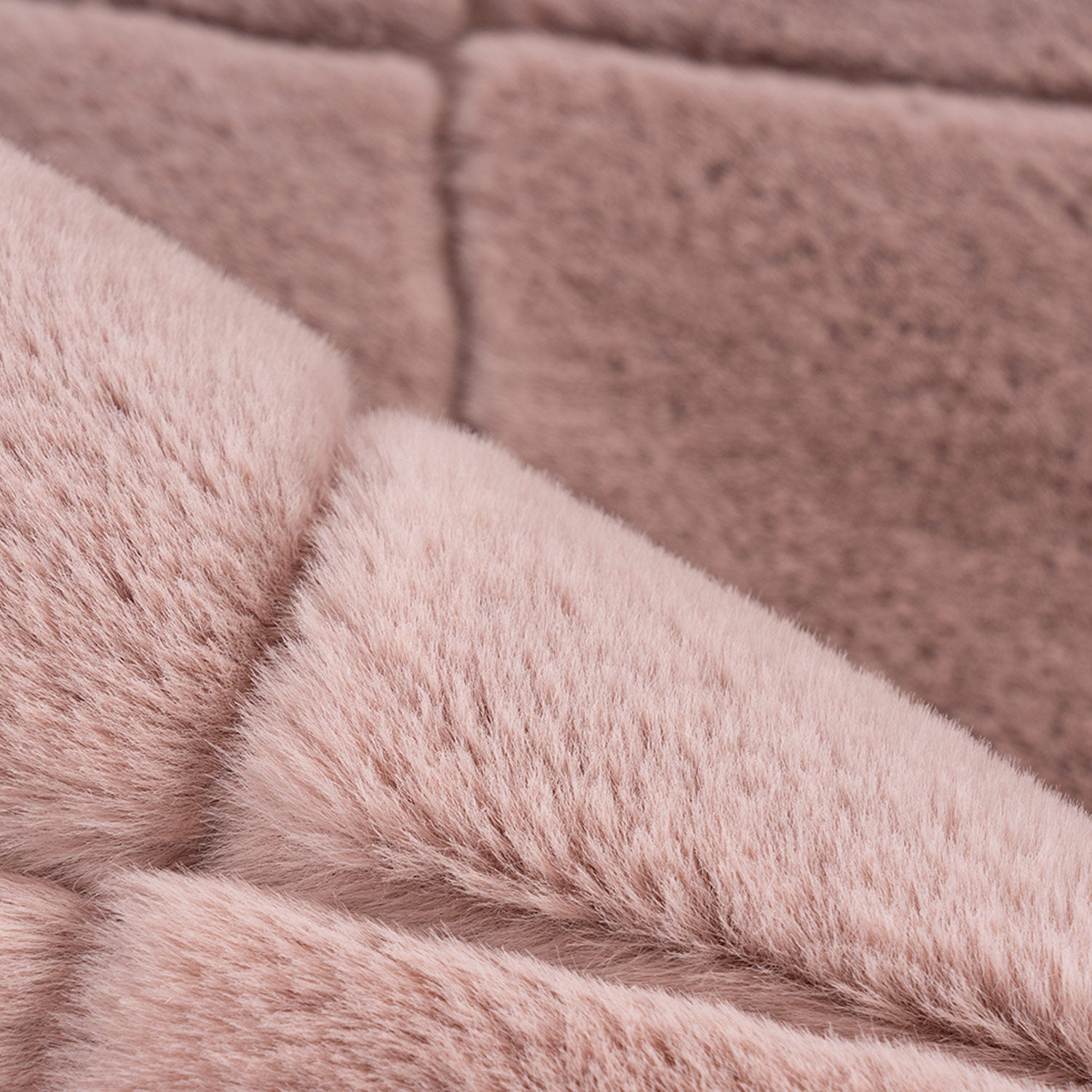 SOFT TOUCH KVADRAT, 600 ROSA